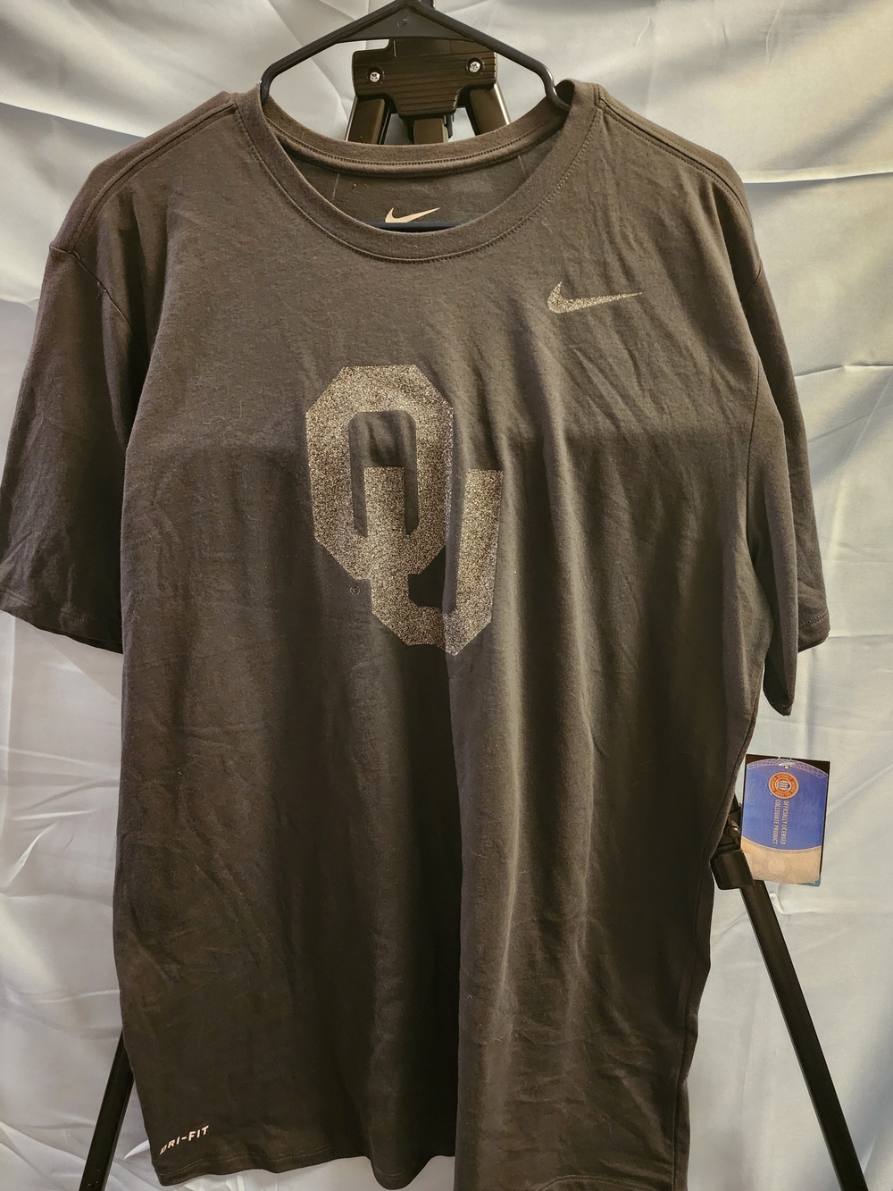 Nike Women's Grey Sparkle Oklahoma University Graphic Dri-FIT Tee New With Tag